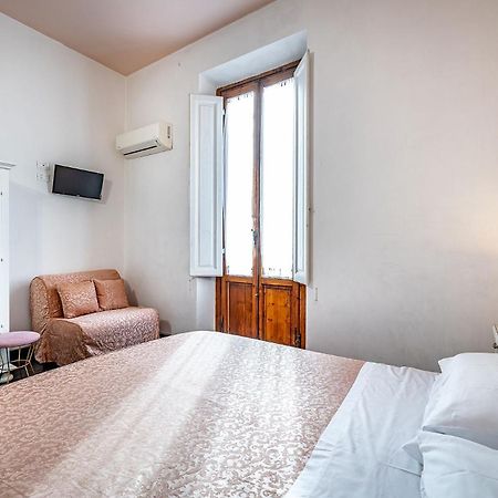 Bed and Breakfast Il Viaggiator Leggero Florencia Exterior foto