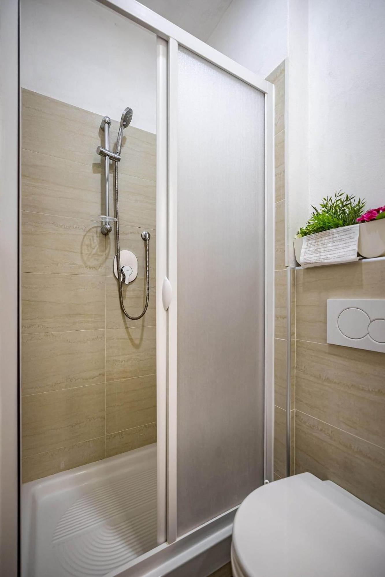 Bed and Breakfast Il Viaggiator Leggero Florencia Exterior foto